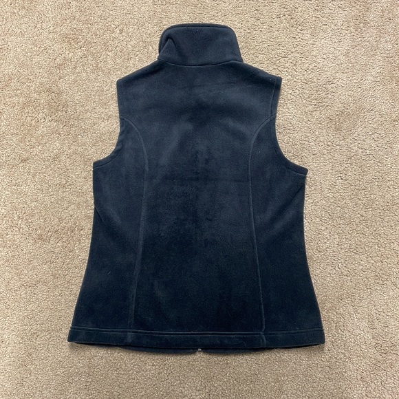 Columbia women black fleece vest. Small - Picture 4 of 4